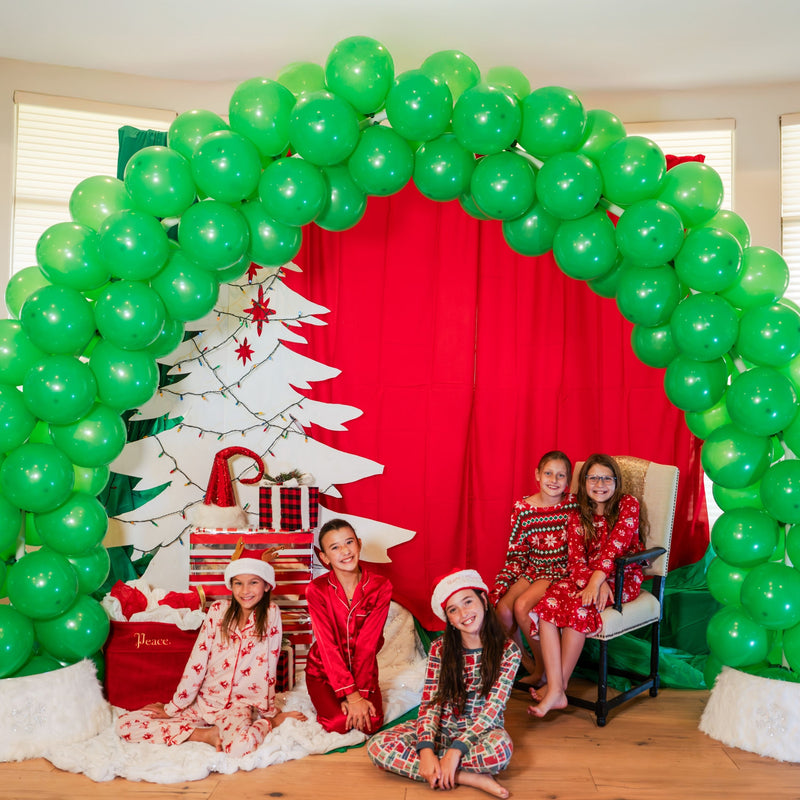 Balloon garland display